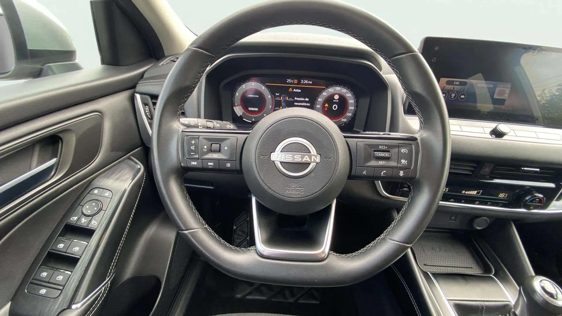 Nissan Qashqai DIG-T N-Style - foto 14