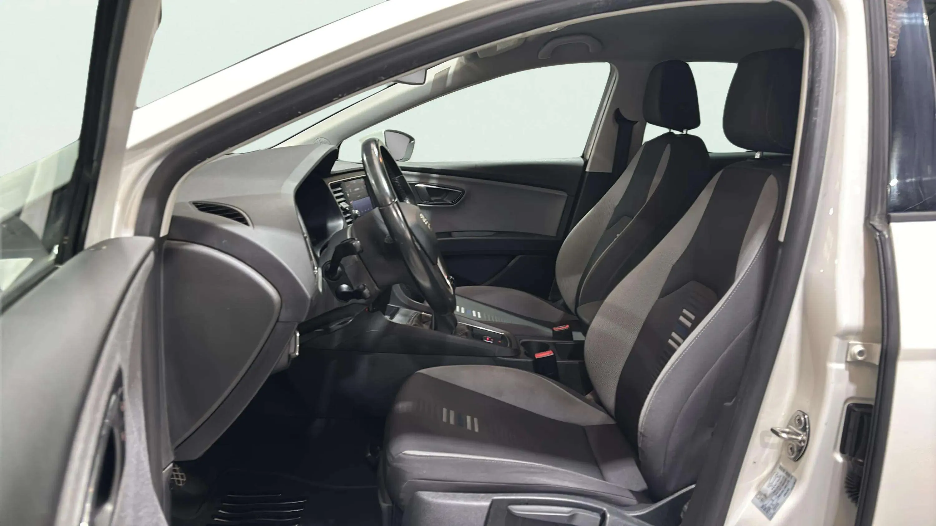 SEAT León 1.0 EcoTSI Style Visio Ed Nav - foto 20