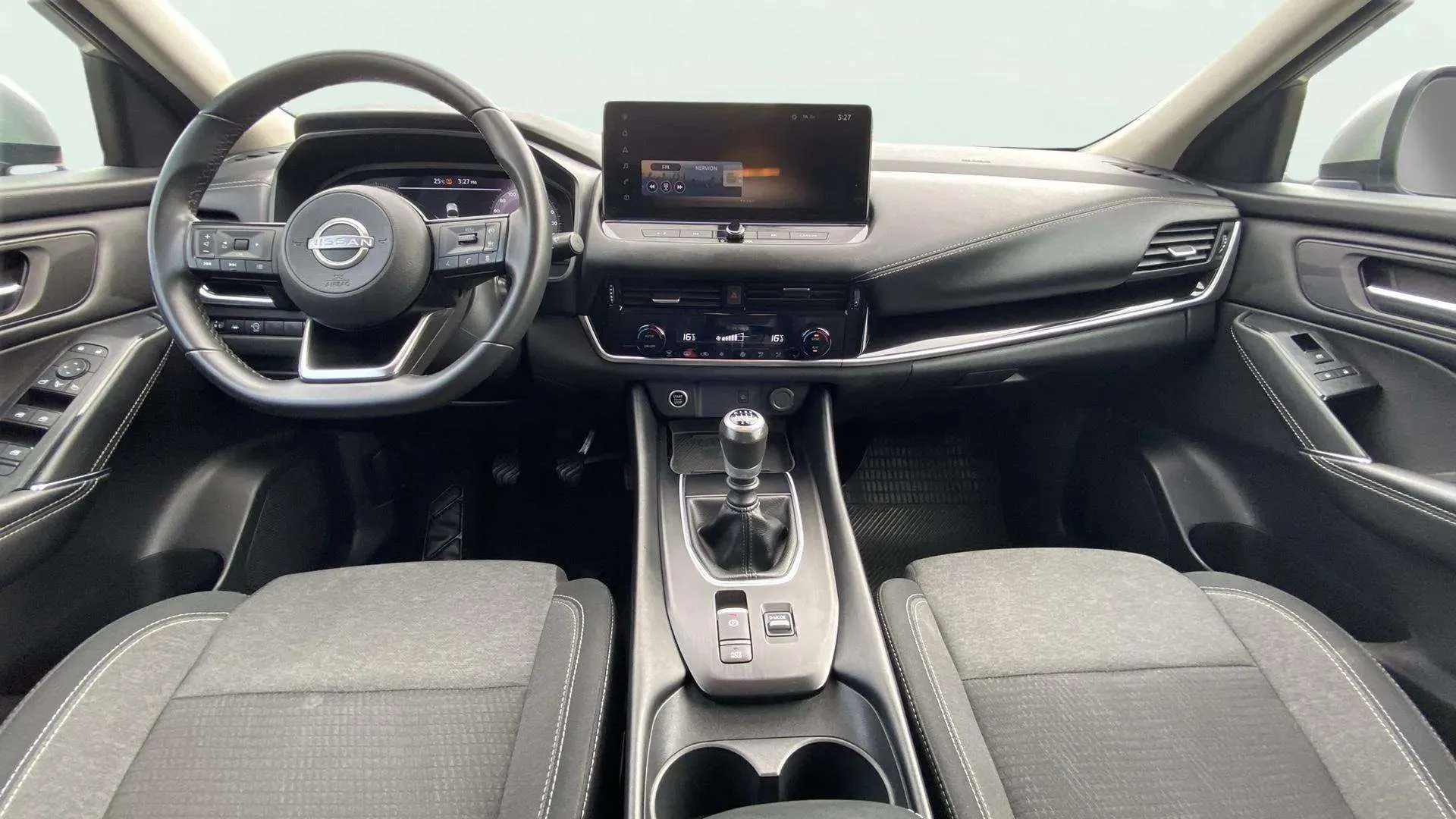 Nissan Qashqai DIG-T N-Style - foto 12