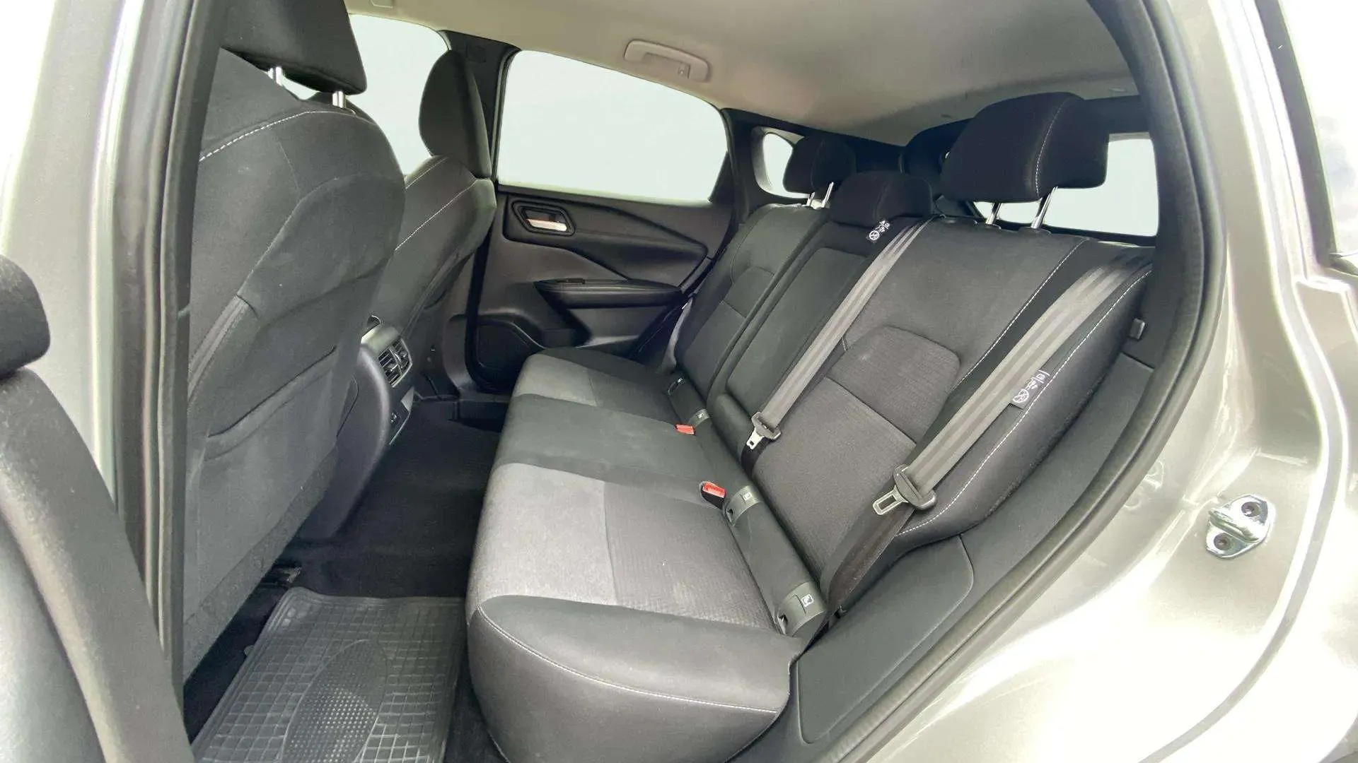 Nissan Qashqai DIG-T N-Style - foto 17