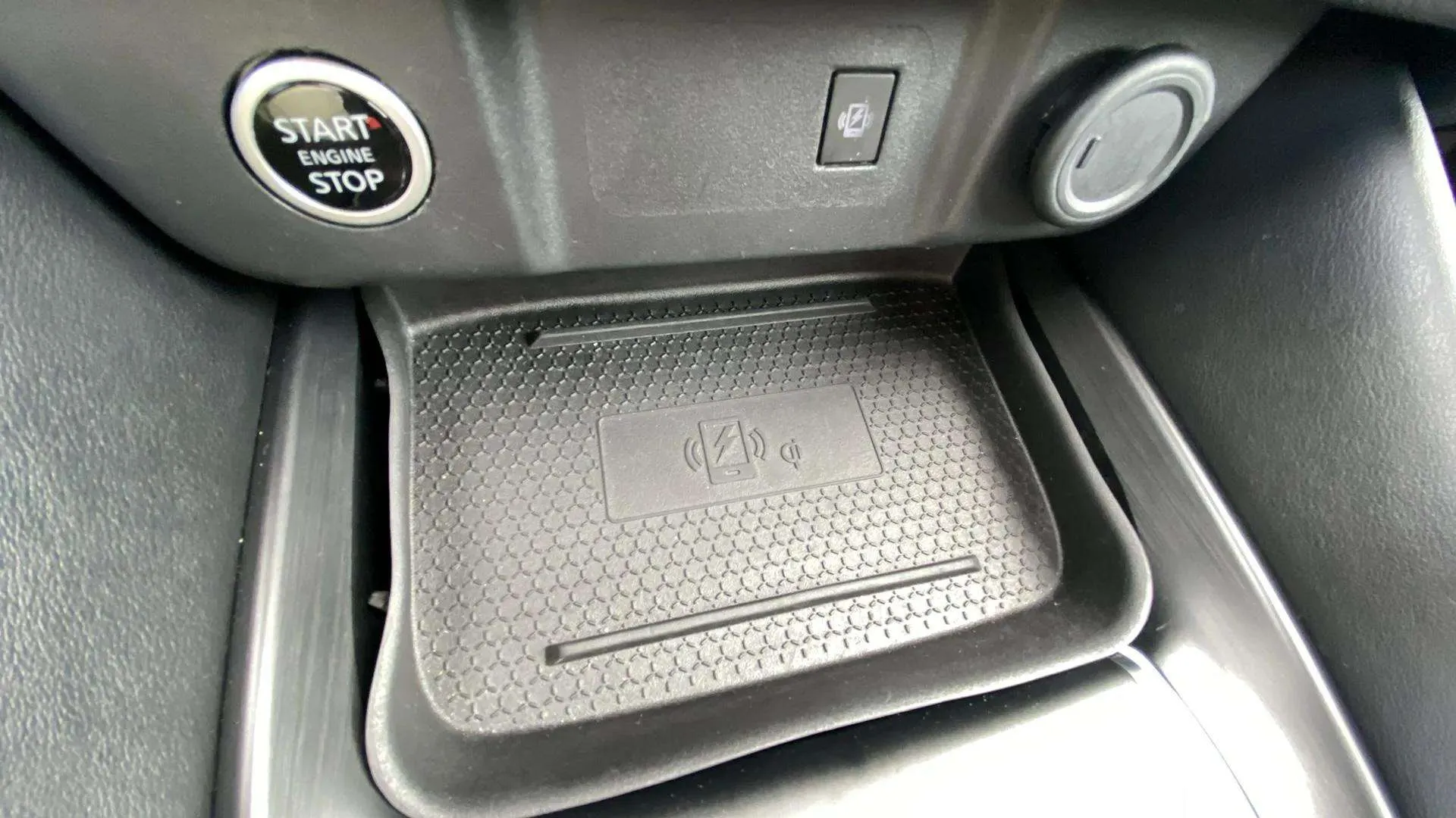 Nissan Qashqai DIG-T N-Style - foto 21