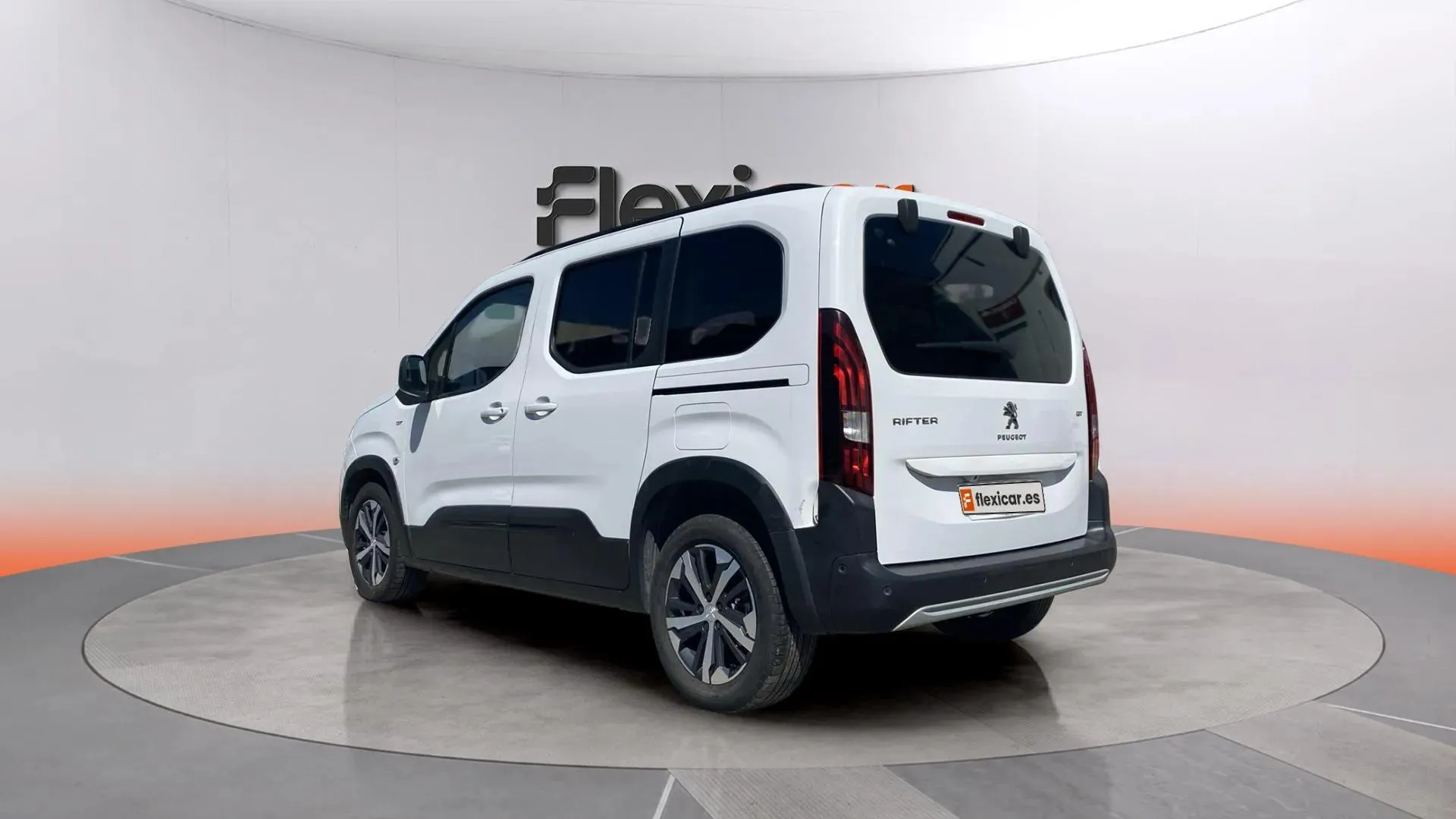 Peugeot Rifter GT BlueHDi 130 - foto 5